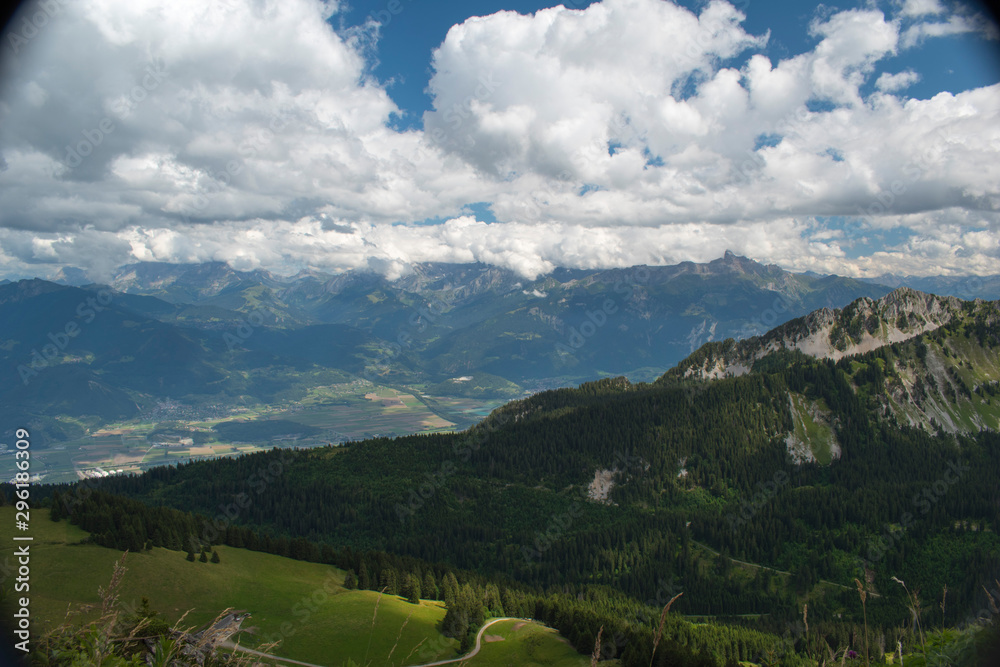 Fototapeta premium Montagne paysage