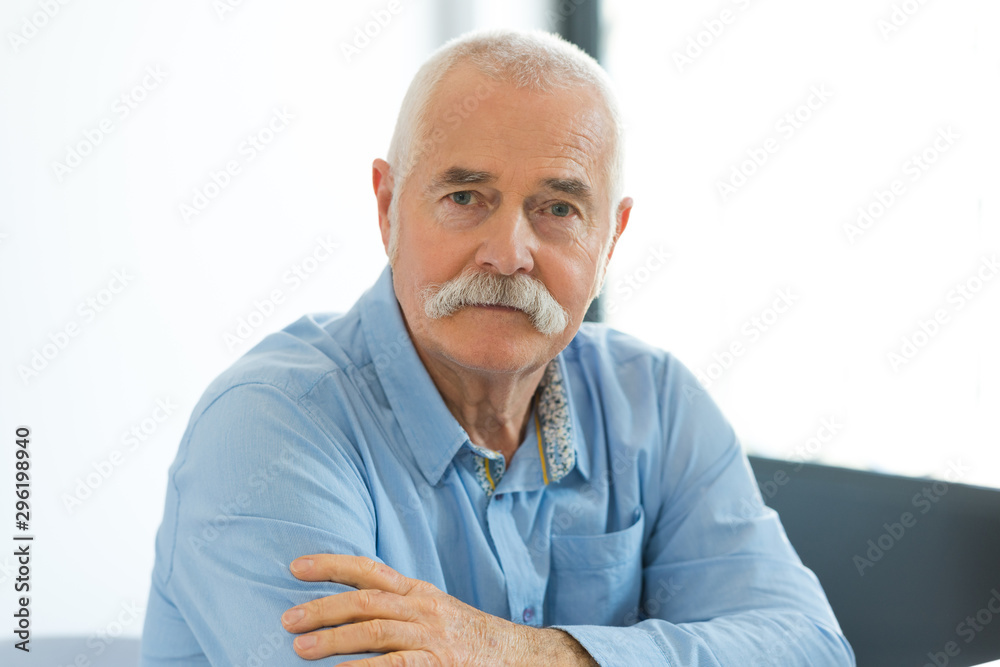 Obraz premium portrait of happy senior man