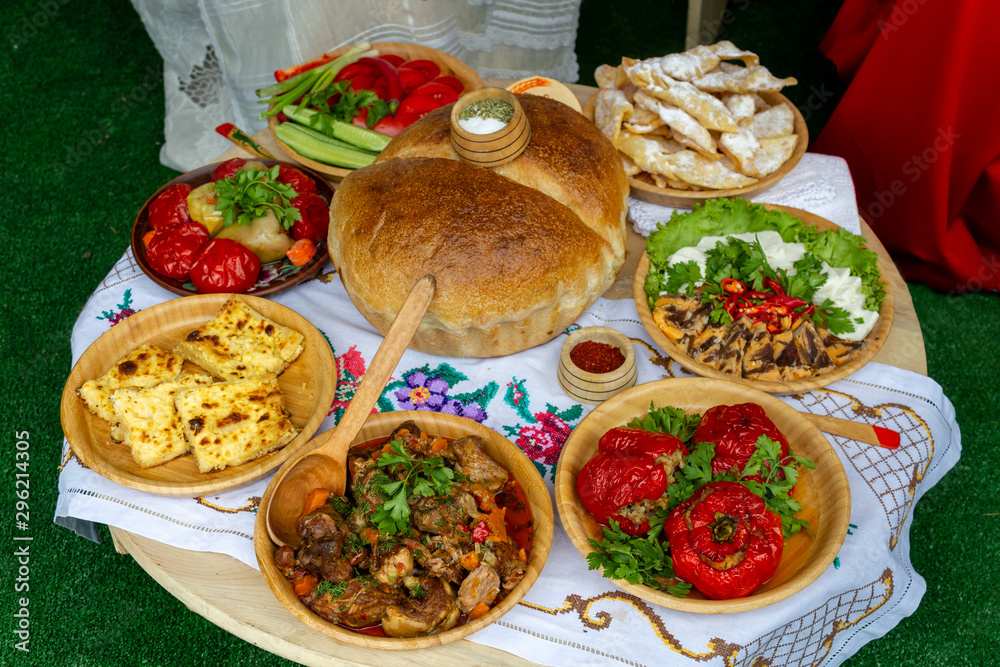 Moldova cuisine traditional foods, dishes