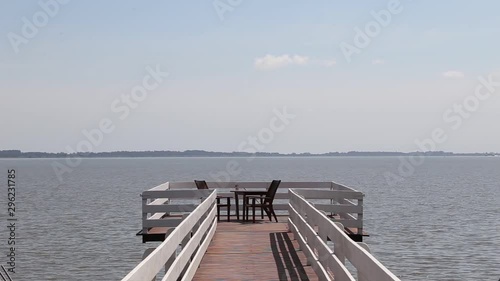 table and chair pier