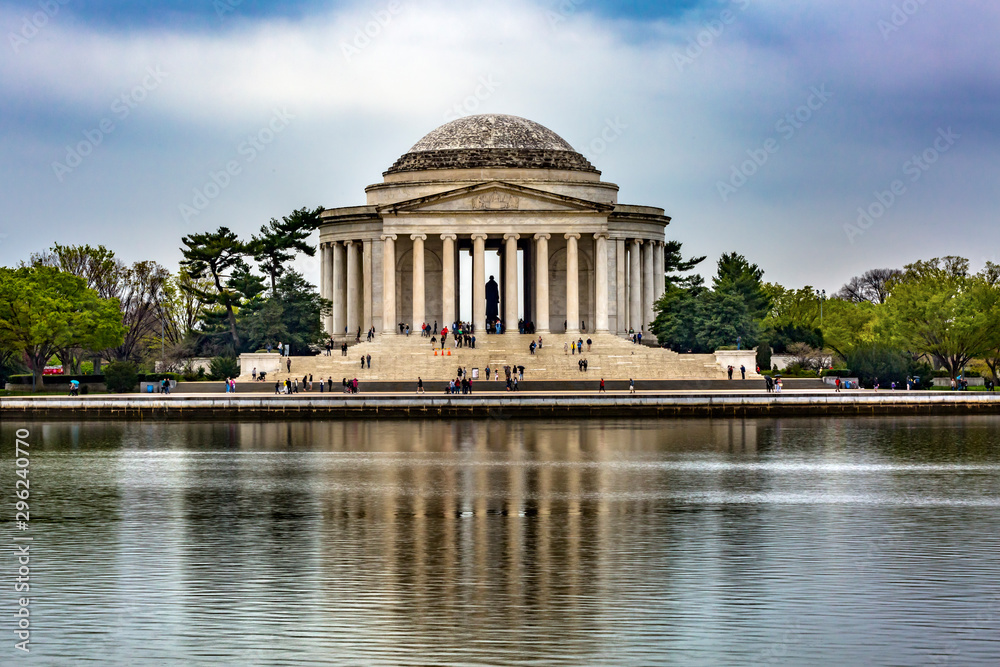 Fototapeta premium Jefferson Memorial Tidal Basin Reflections Washington DC