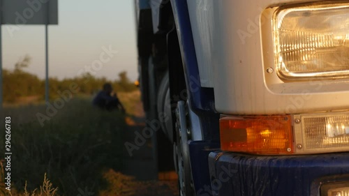 broke down truck breakdown