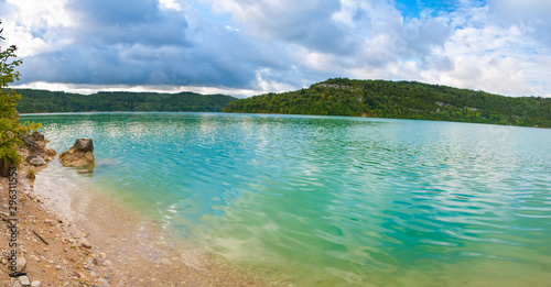 lac de vouglans river, france