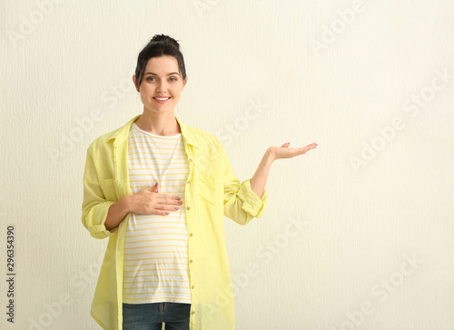 Beautiful young pregnant wo...