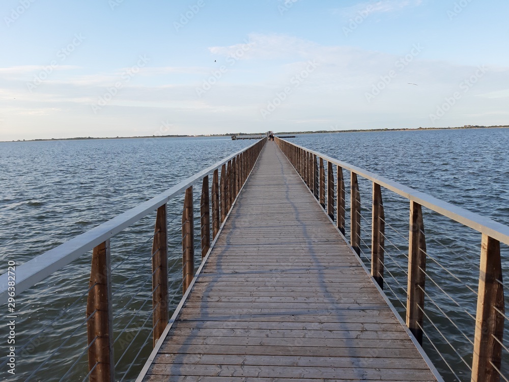 Lesina - Passerella del lago