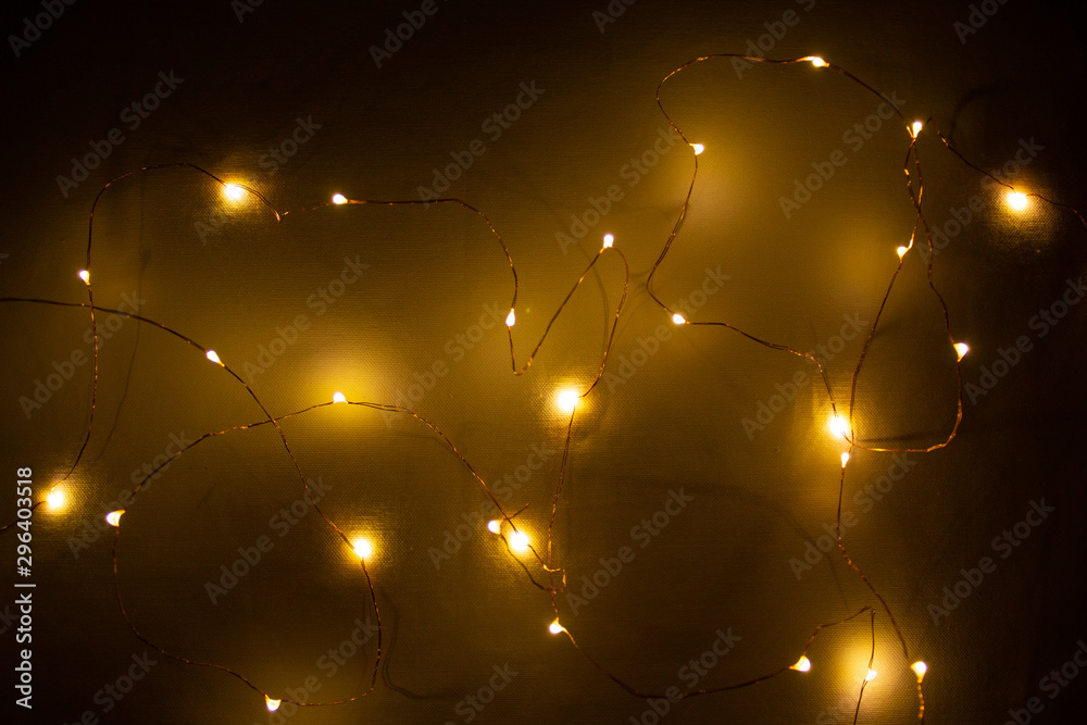 mur lumineux fil led jaune noël Stock Photo