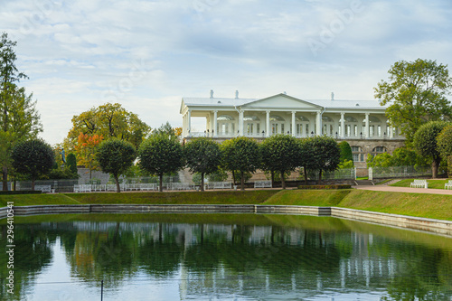 Small pond. Autumn Park in Pushkin. Saint-Petersburg. Morning. © ArtPerfect