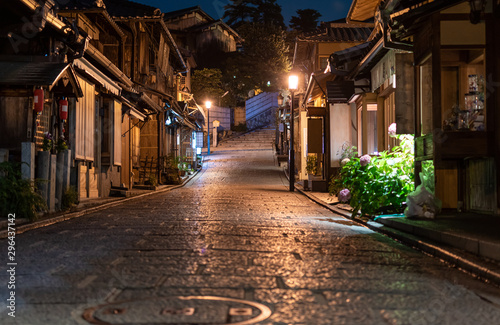 Ninenzaka street at night with traditional Japanese old houses