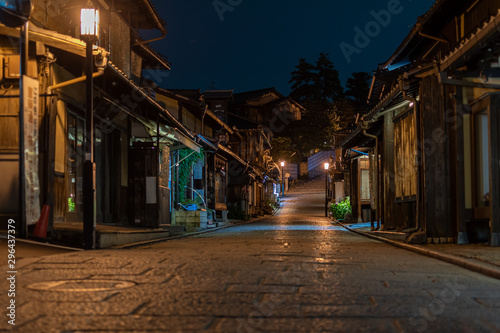 Ninenzaka street at night with traditional Japanese old houses