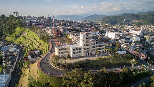 Vista aerea de Chipre y zona de Bellas Artes en Manizales - Caldas- Colombia