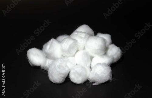 Round cotton ball are used for checking wounds or cleaning wounds.