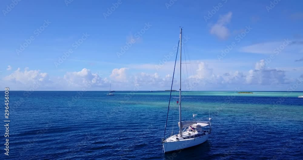 Sloop Boat in the middle of the ocean Sloop Boat in the middle of the ocean