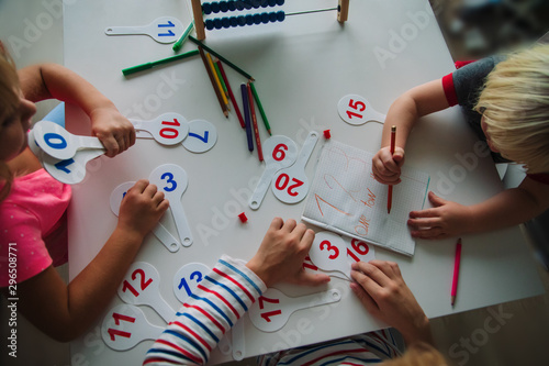 kids learning numbers, children study math