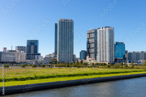 Schilderij op canvas 横浜のタワーマンション街_ヨコハマポートサイド地区