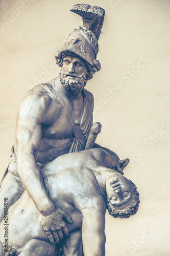 Billede på lærred Menelaus supporting the body of Patroclus, in the Loggia dei Lanzi, Florence, Italy