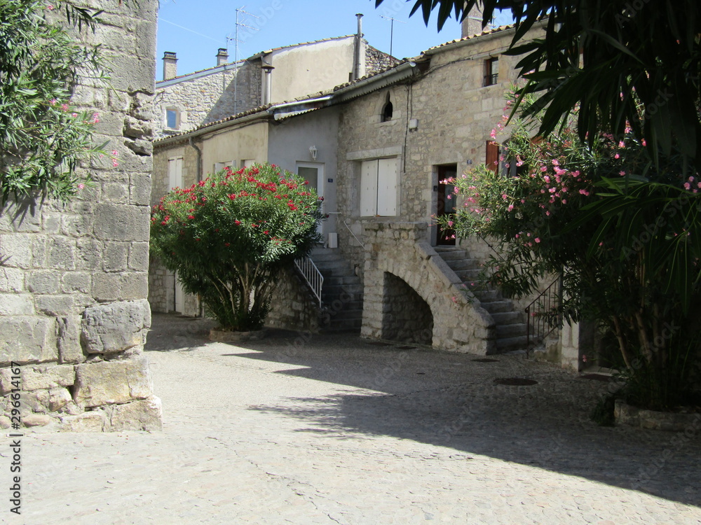Rue village médiéval