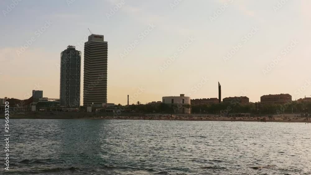 Time lapse de Torres maphre en la playa de Barceloneta Time lapse de Torres maphre en la playa de Barceloneta