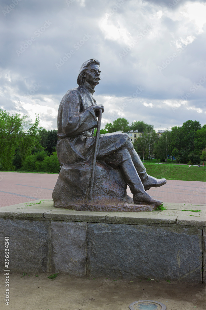 Of writer Maxim Gorky monument in Nizhny Novgorod, Russia