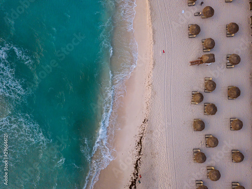 Vista zenital Playa Mar Caribe photo