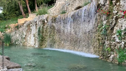 Firenze, settembre 2019. Le Fontane alle rampe del Poggi, un'opera monumentale che collega il Lungarno con Piazzale Michelangelo. Video Full HD. Italia photo