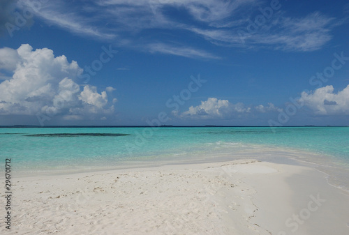 The white and blue paradise of the Maldives