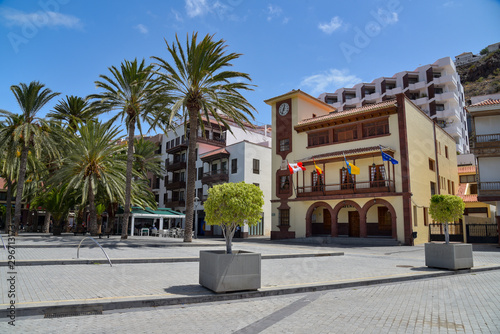 Rathaus am Plaza de las Américas in San Sebastian de La Gomera © Henry Czauderna