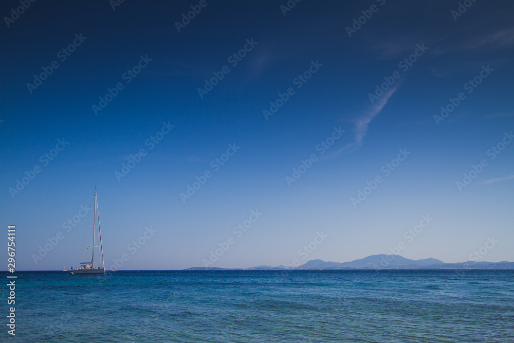 Fototapeta premium yacht in the sea