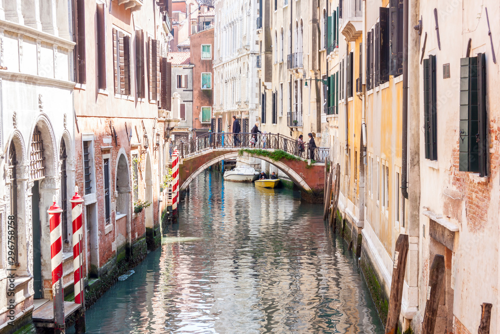 Fototapeta premium Tourists in Venice - Italy. Spring sunny time.