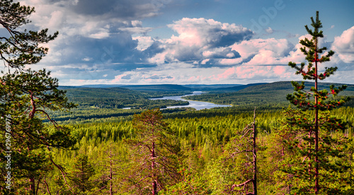 Bild auf Leinwand Kuninkaanlaavu - Lapland Rovaniemi