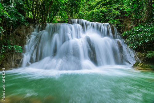 Fototapeta Naklejka Na Ścianę i Meble -  Huai Mae Khamin Waterfall level 3, Khuean Srinagarindra National Park, Kanchanaburi, Thailand