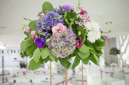 beautiful weddind floral decor photo