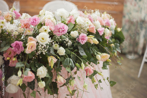 Fototapeta Naklejka Na Ścianę i Meble -  beautiful weddind floral decor