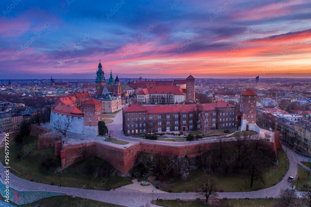 Wschód slońca nad Wawelem