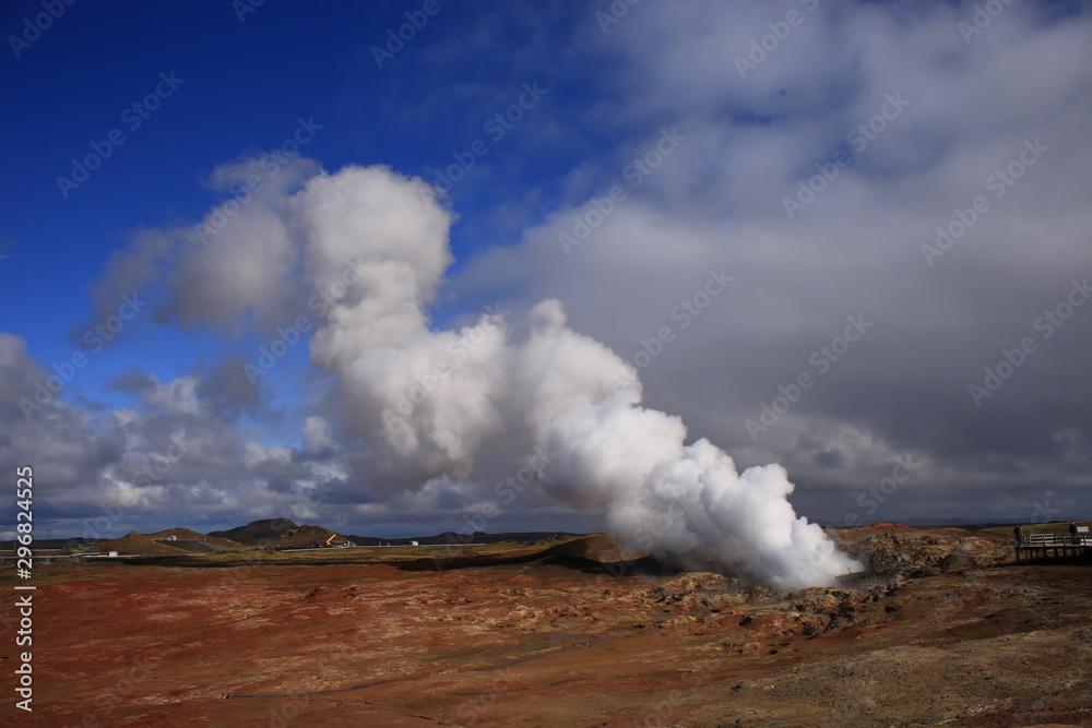 El caldero de la bruja Gunnuhver, Islandia