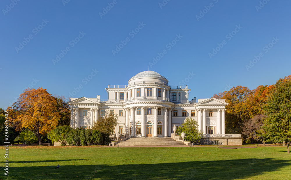 Elagin Palace in Sankt-Peterburg