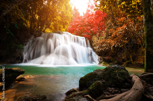 Fototapeta Naklejka Na Ścianę i Meble -  Waterfall with colorful trees, Huai Mae Khamin Waterfall ,Karnchanaburi Thailand