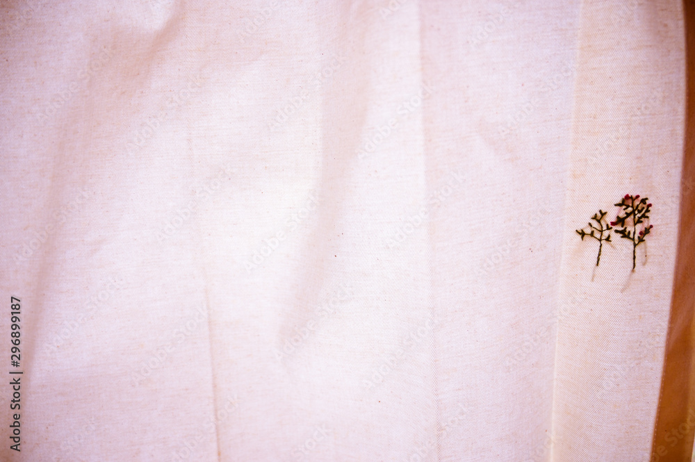 white curtain and small flower Sewing pattern white curtain and small flower Sewing pattern