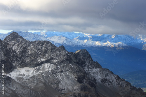 Fototapeta Naklejka Na Ścianę i Meble -  mont gelé, alpes