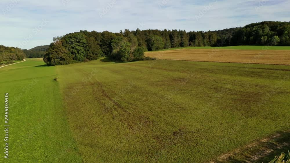 Felder - Wald - Wiesen - Kameraflug Felder - Wald - Wiesen - Kameraflug