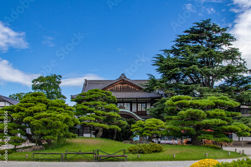 日本庭園 © ZENPAKU