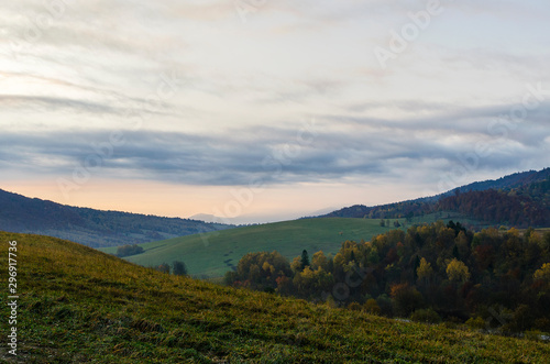 Fototapeta Naklejka Na Ścianę i Meble -  bieszczady jesienią