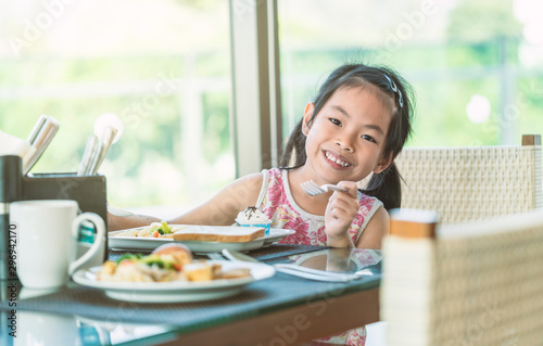 little girl having breakfast © dul_ny