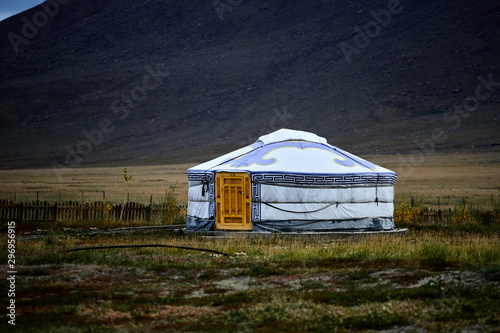 National mongolian dwelling - yurt © Savory