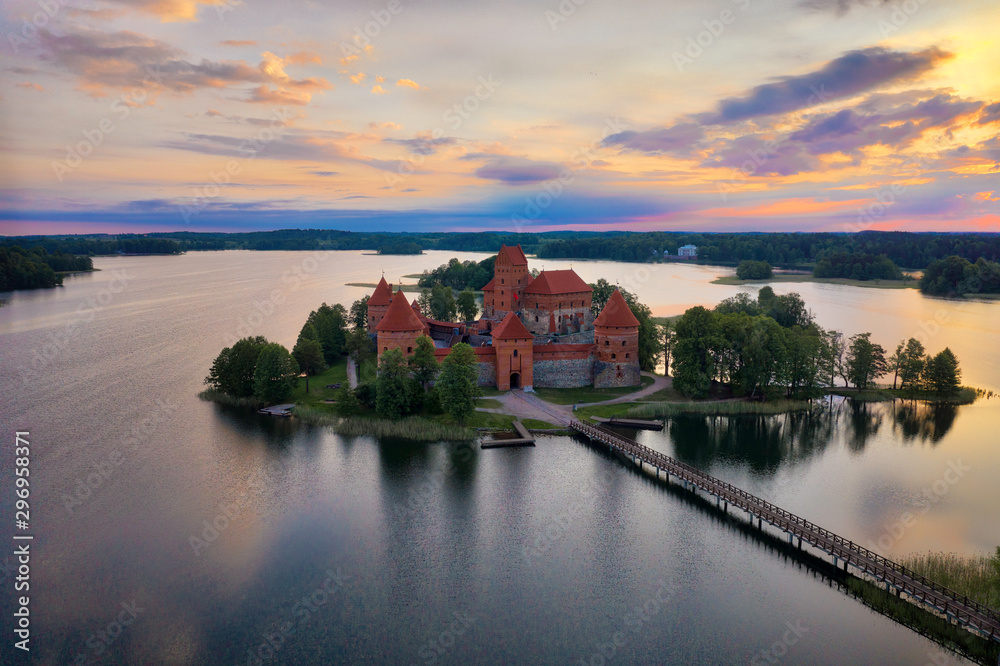 Fototapeta premium Sunrise over Trakai Castle near Vilnius, Lithuania, taken in May 2019