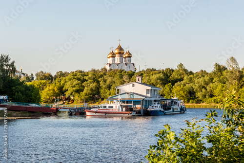 Принти на полотні Russia. Yaroslavl Volga river