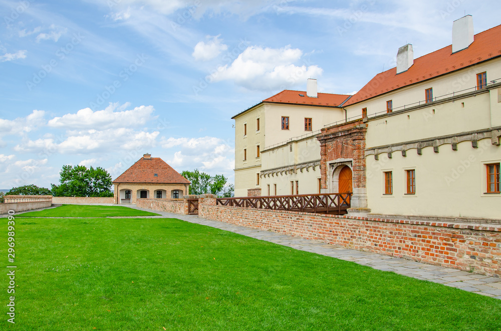 castle in warsaw poland