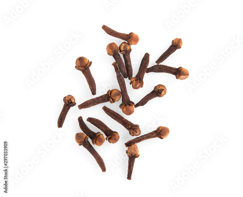 dried cloves isolated on white background, top view, flat lay