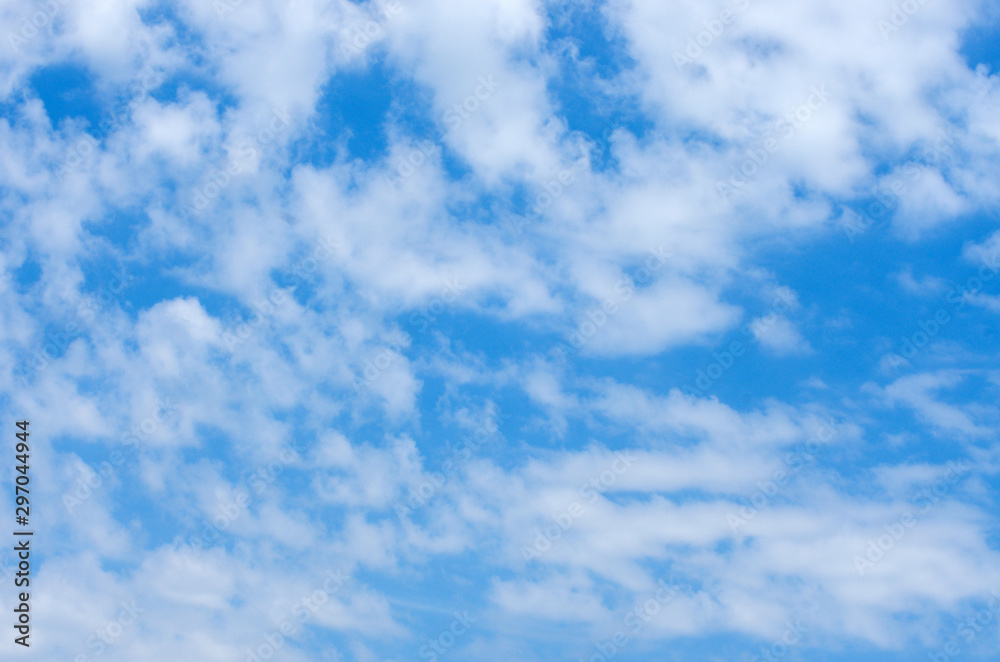 Fototapeta premium White clouds in blue sky