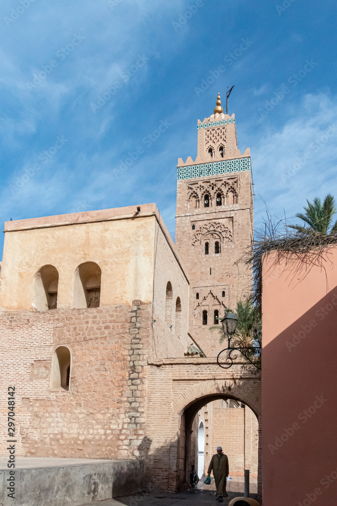 Obraz premium Minaret of the Koutoubia Mosque in the city of Marrakech, Morocco