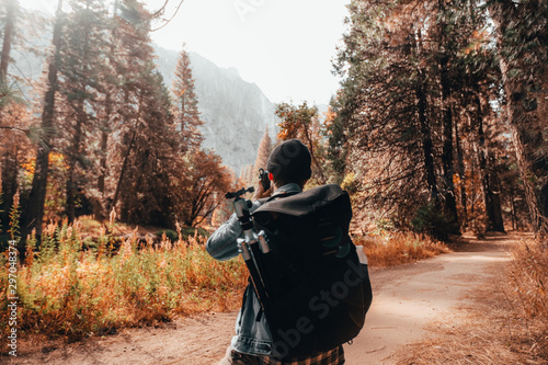 Photographer in Yosemite, El Capitan Valley